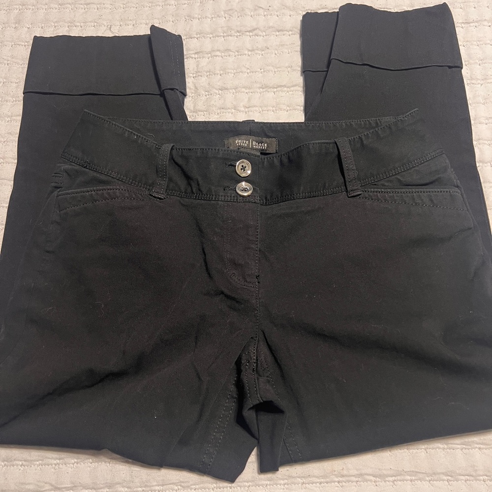 White House Black Market Black Ankle Cropped Pants